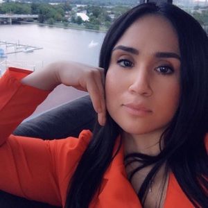 Meet your Posher, Lidia